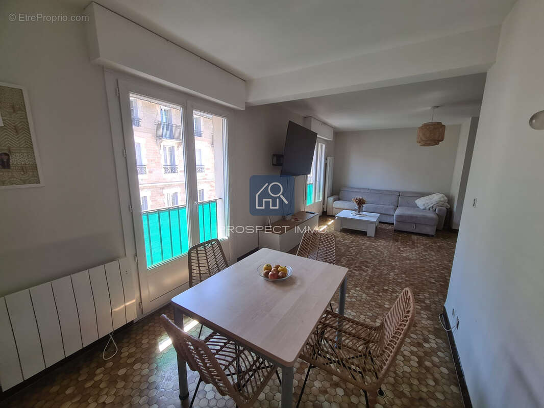 Appartement à ESPALION