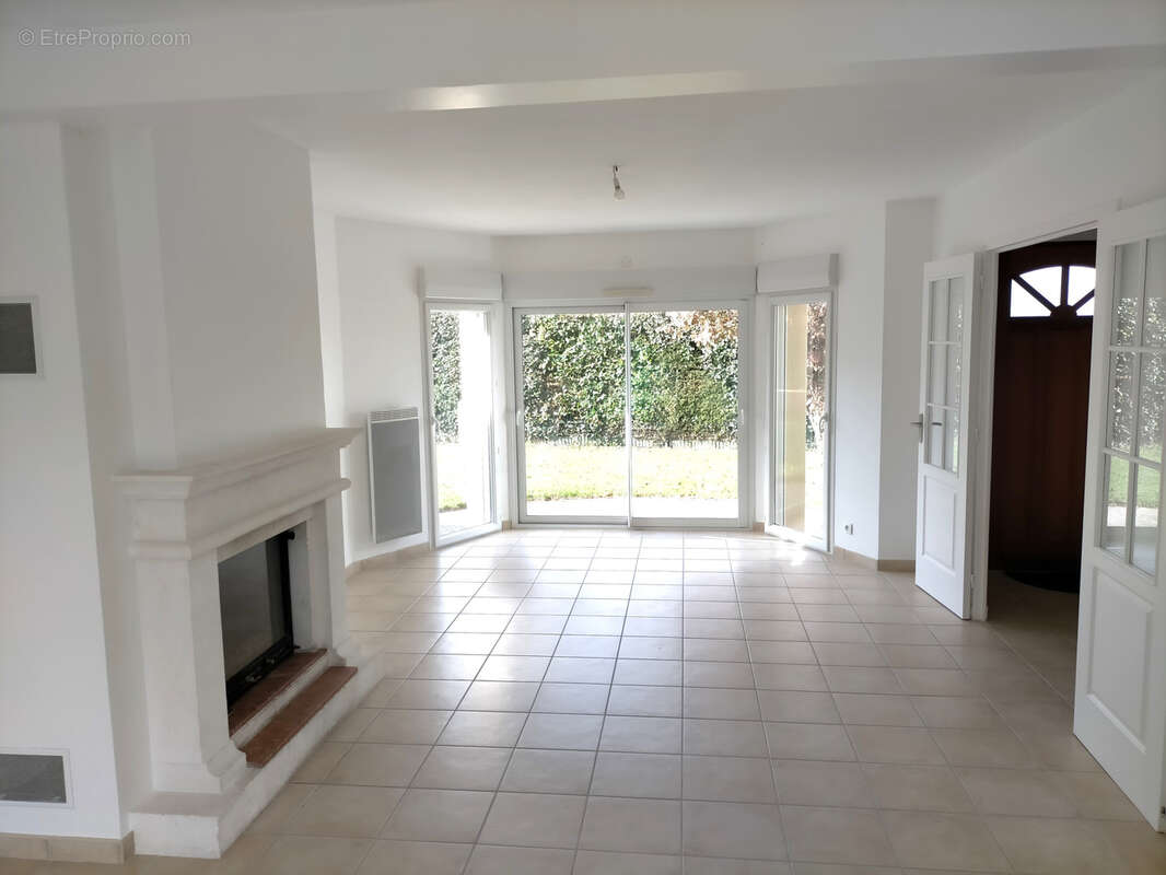 Maison à PLESSIX-BALISSON