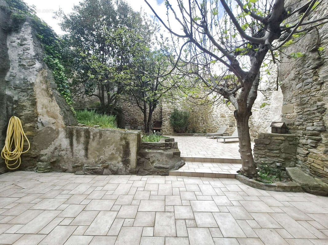 Maison à LA LIVINIERE