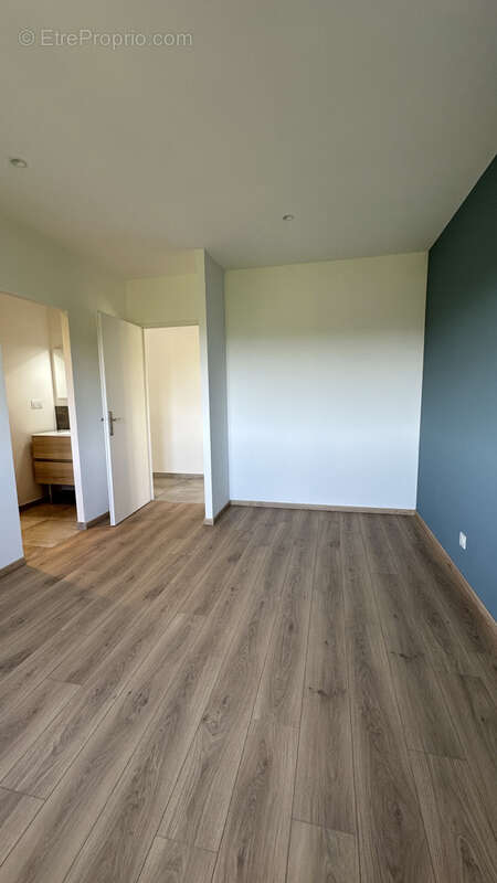 Maison à MONTBOUCHER-SUR-JABRON