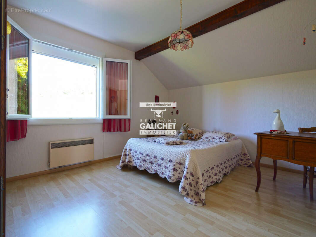 Maison à LA BATIE-NEUVE