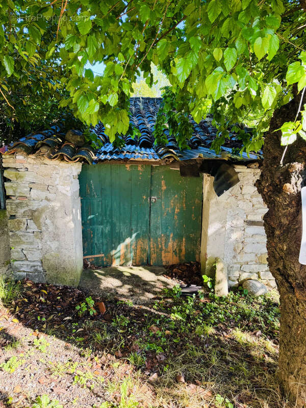 Terrain à SAINT-HIPPOLYTE-DU-FORT