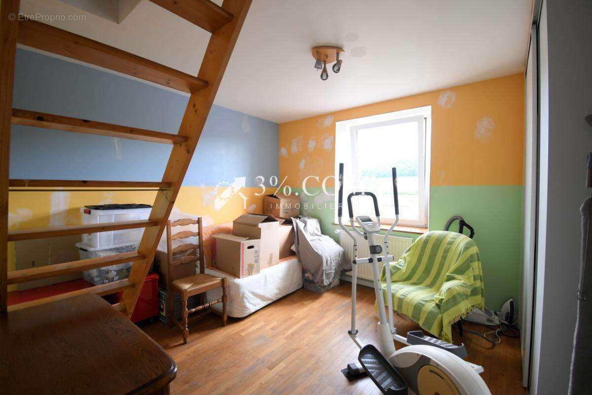 Maison à VANNES-LE-CHATEL