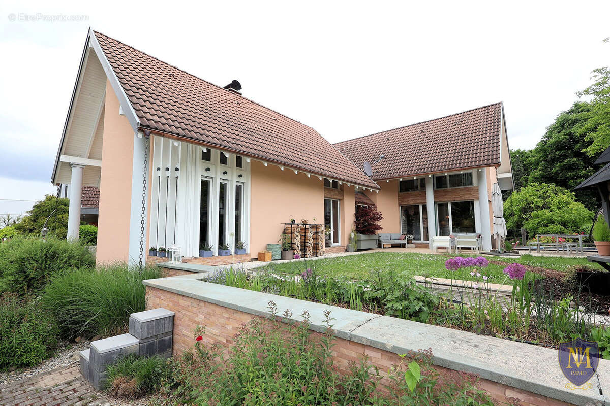Saint-louis au calme proche frontière avec vue sur la nature magnifique maison d'architecte de 269 m2 - photo 23
