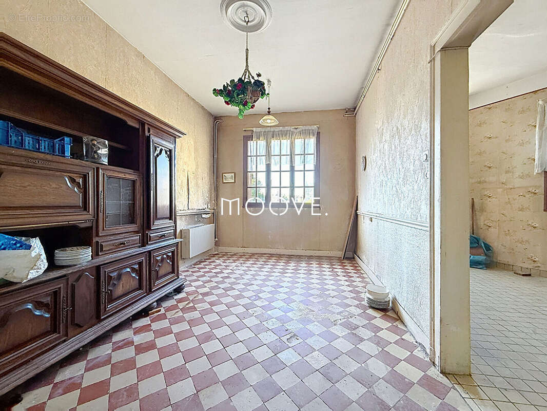 Maison à MONT-SAINT-AIGNAN