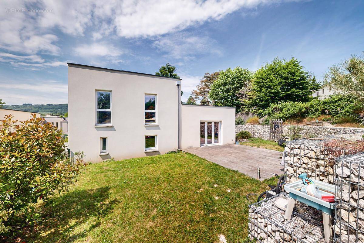 Maison à POLLIONNAY