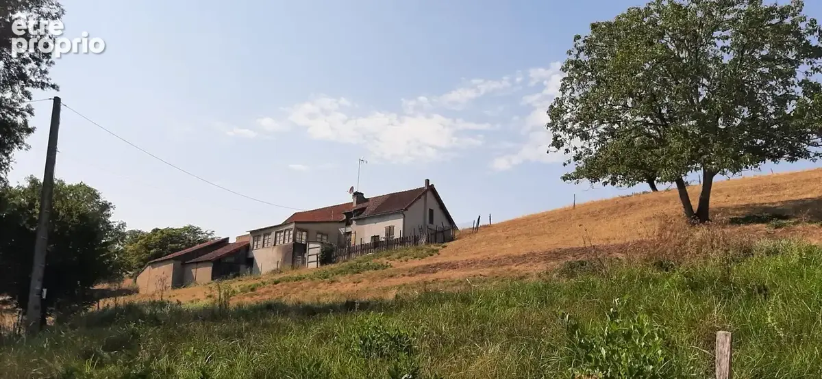 Fermette a rénover avec ses dépendances, sur 2,7 ha de terrain dans cadre bucolique - photo 14