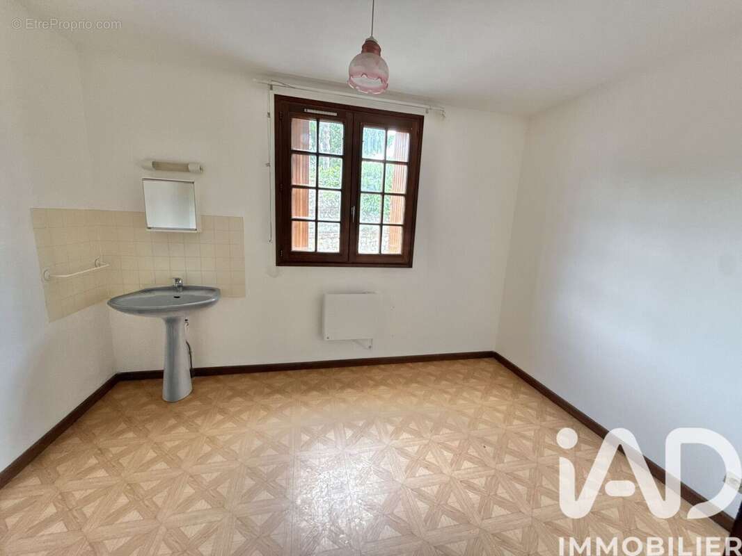 Photo 8 - Maison à LILLEBONNE