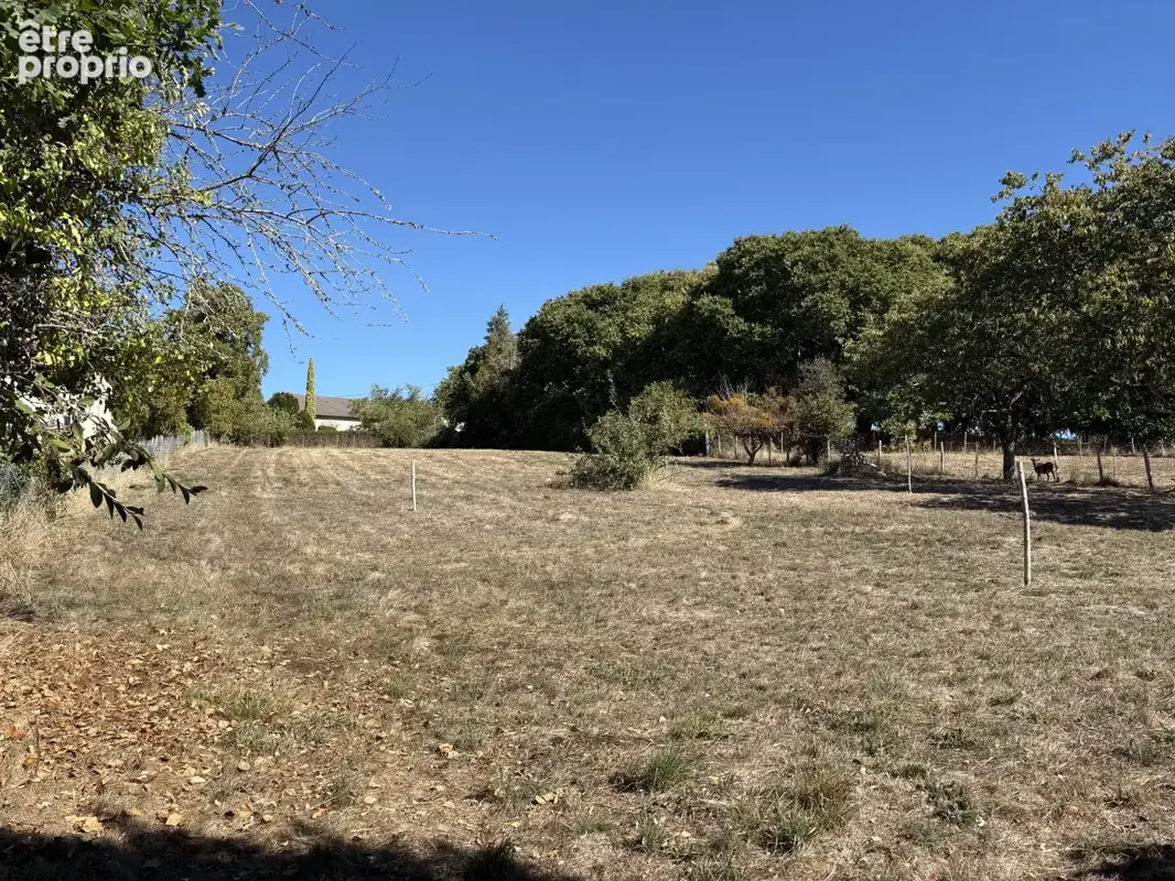 Coussac Bonneval une petite fermette à rénover, terrain et proche des commerces - photo 20
