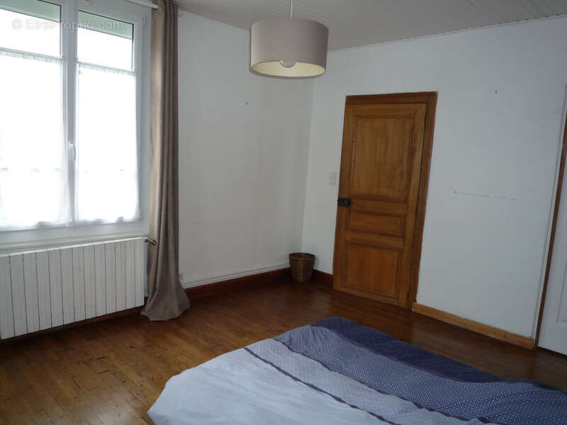 Maison à ARCY-SAINTE-RESTITUE