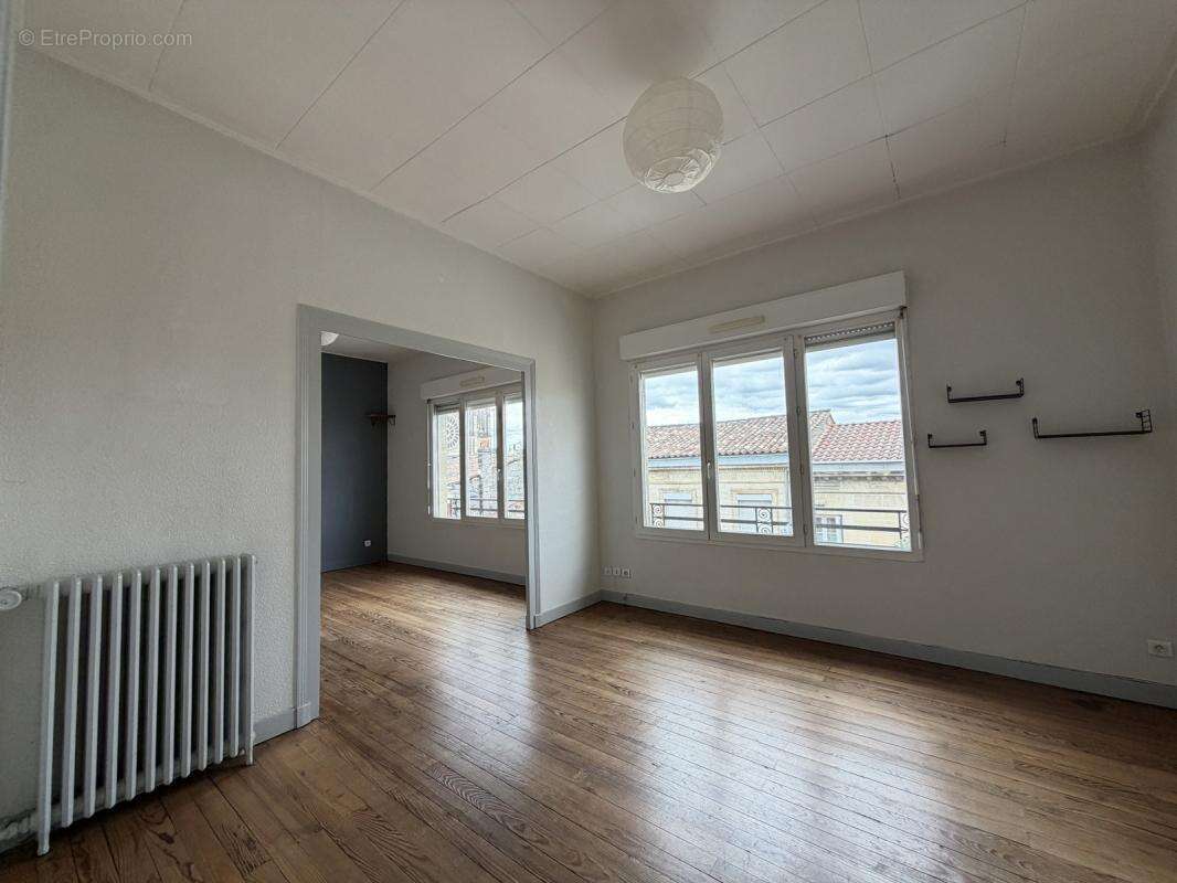 Appartement 3 pièces avec balcon - photo 2