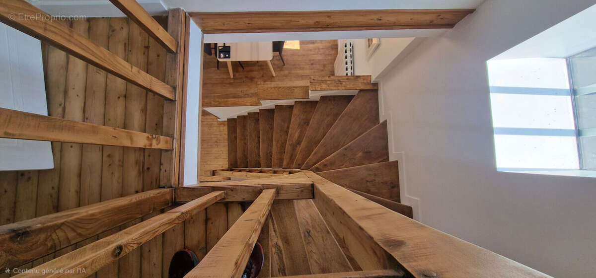 Maison à VIGNEUX-SUR-SEINE