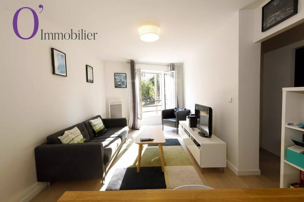 Appartement à PARIS-20E