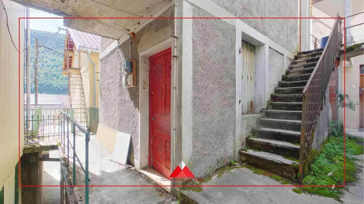 Maison à SAINT-CLAUDE