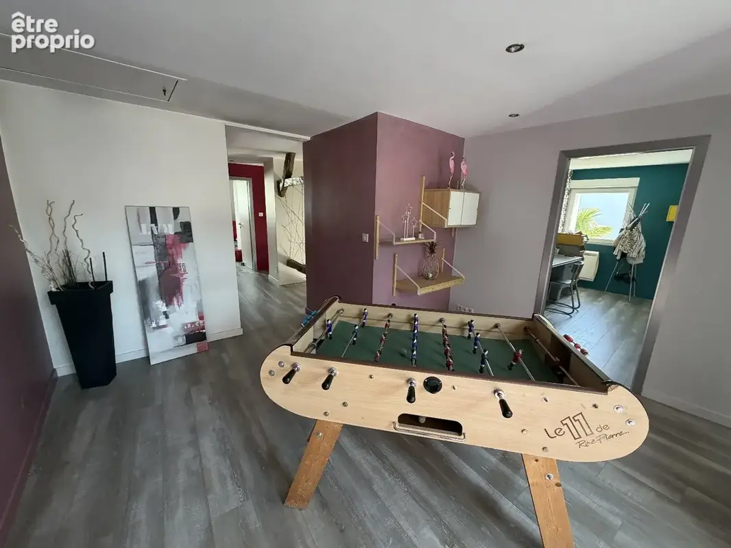 Maison familiale rénovée de 170 m2 avecpiscine, jacuzzi et suite parentale, au calme. - photo 8