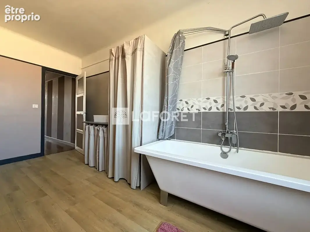 Maison centre ville - photo 10