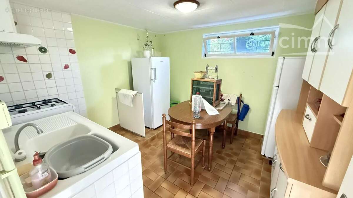 Maison à LA CHAPELLE-VENDOMOISE