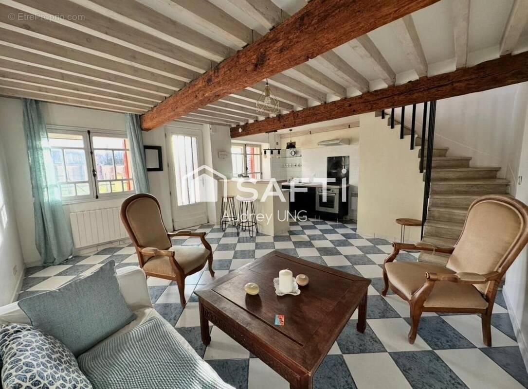 Photo 1 - Maison à YVRAC