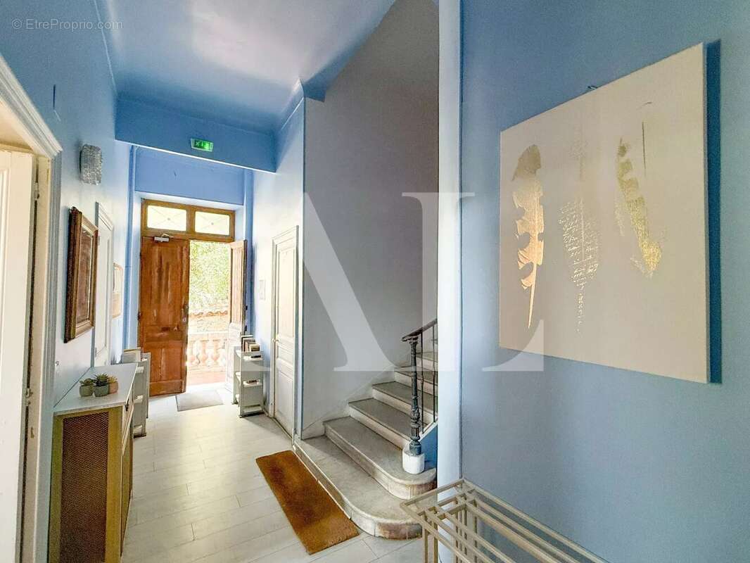 Maison à VALLAURIS