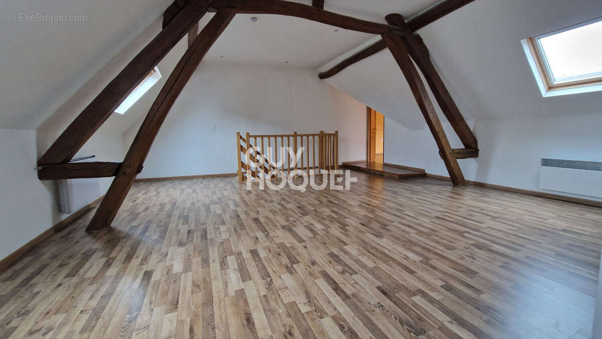 Maison à LE COUDRAY