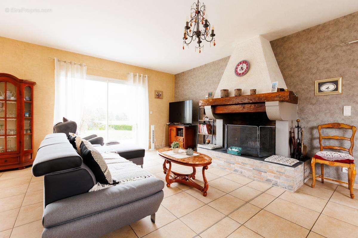 Maison à SAUVETERRE-DE-BEARN