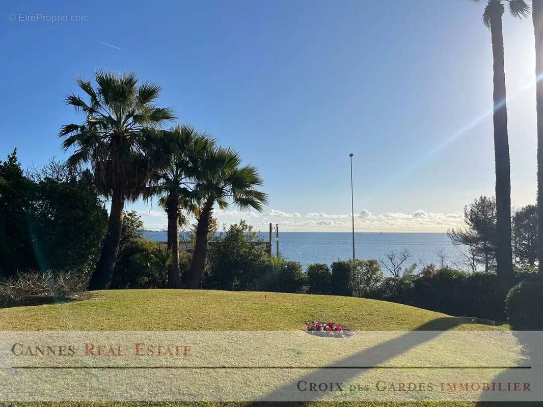 EXCLUSIVITÉ – Studio avec vue mer, piscine et accès privatif plage - photo 5