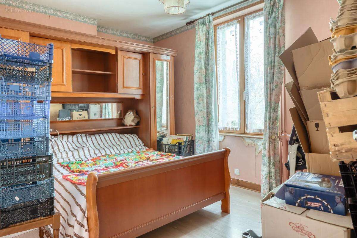 Maison à SAINT-GATIEN-DES-BOIS