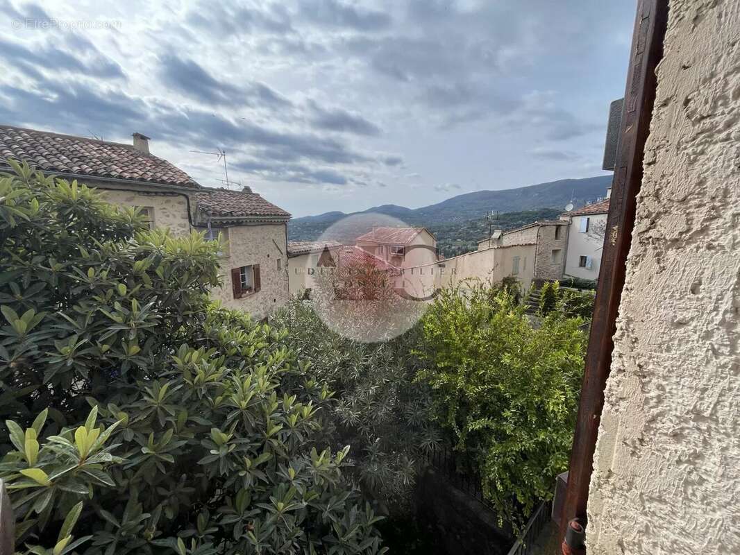 Appartement à FAYENCE