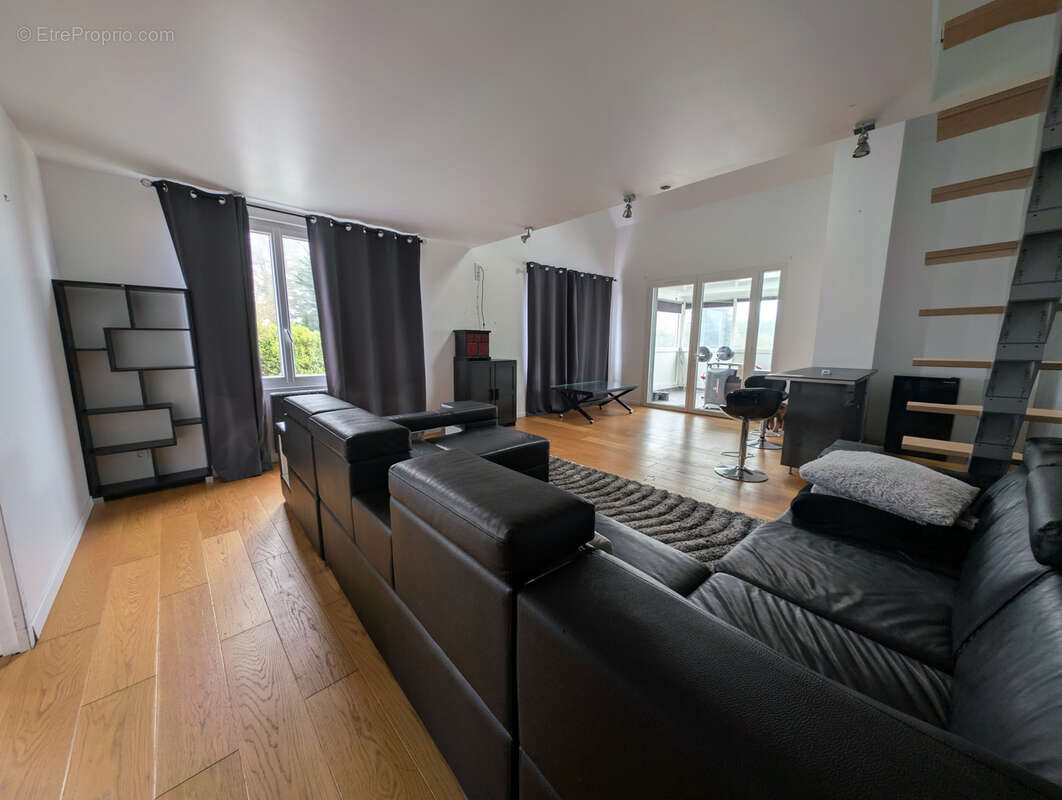 Appartement à SEVERAC