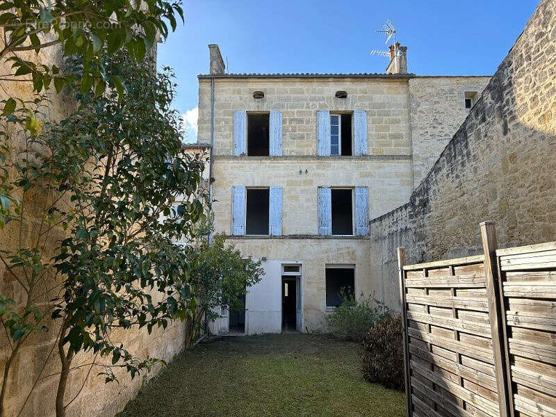 Appartement à SAINT-ANDRE-DE-CUBZAC