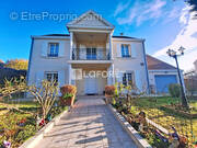 Maison à LEUVILLE-SUR-ORGE