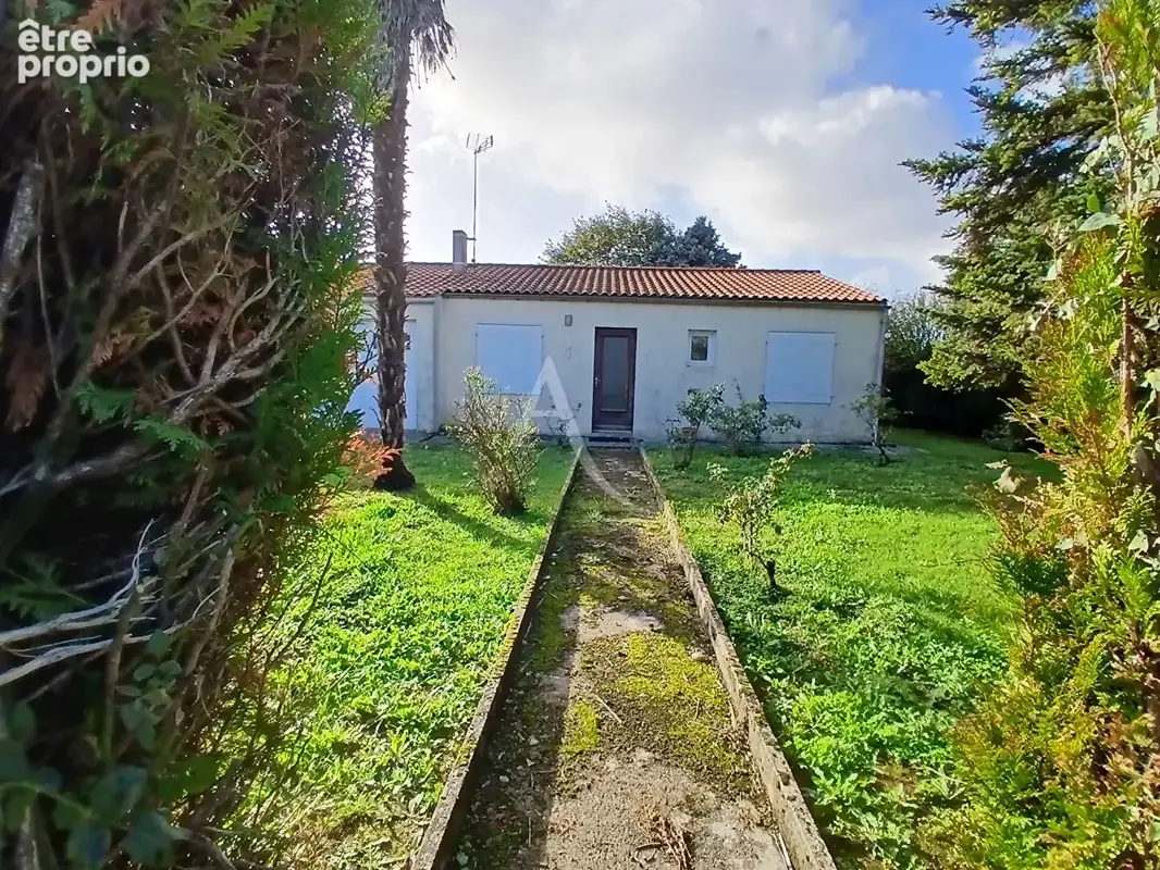 Maison  4 pièce(s) GEMOZAC - photo 1