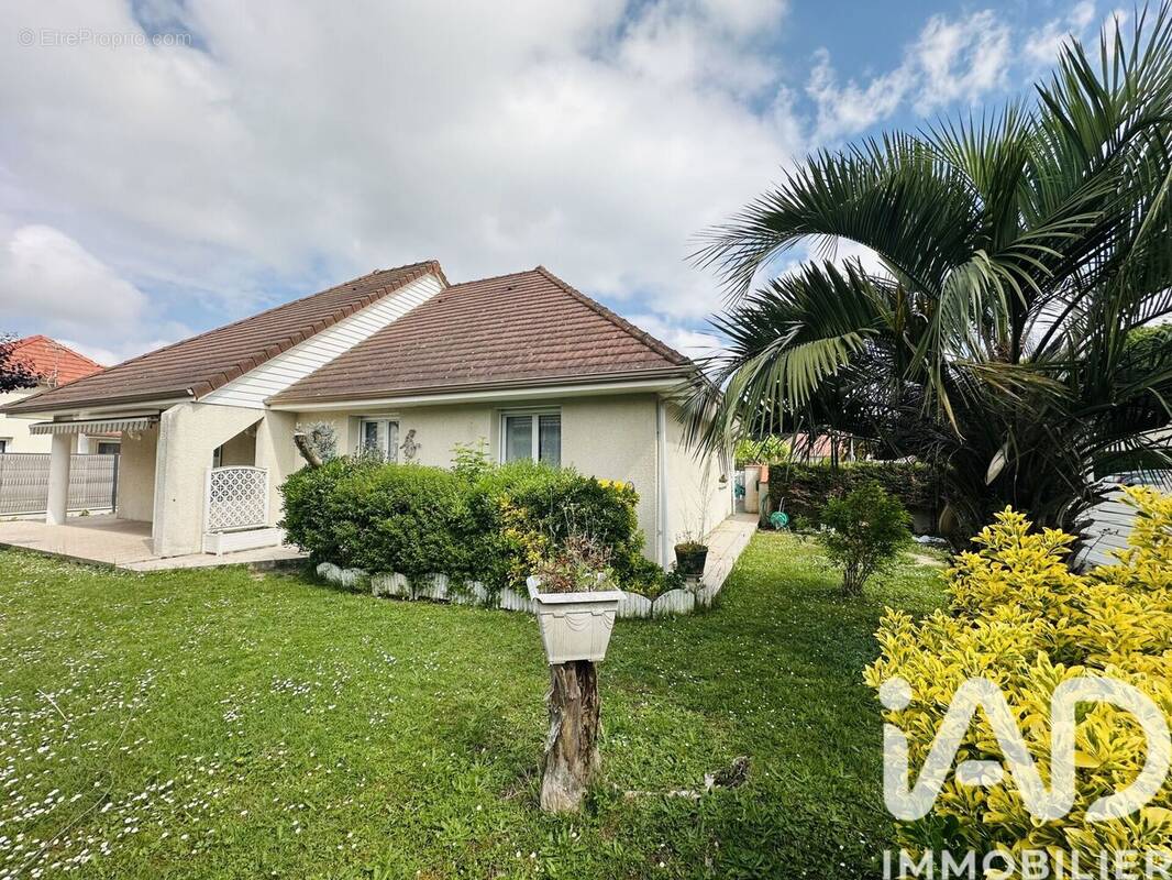 Photo 1 - Maison à LONS