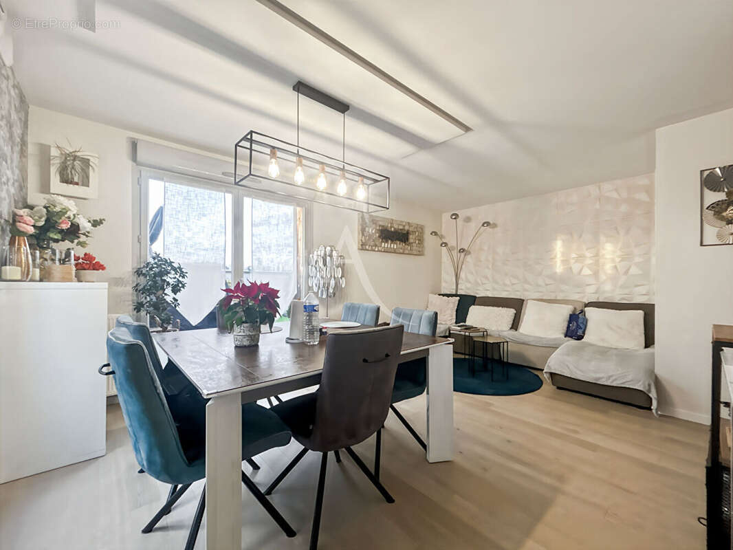 Appartement à ERAGNY