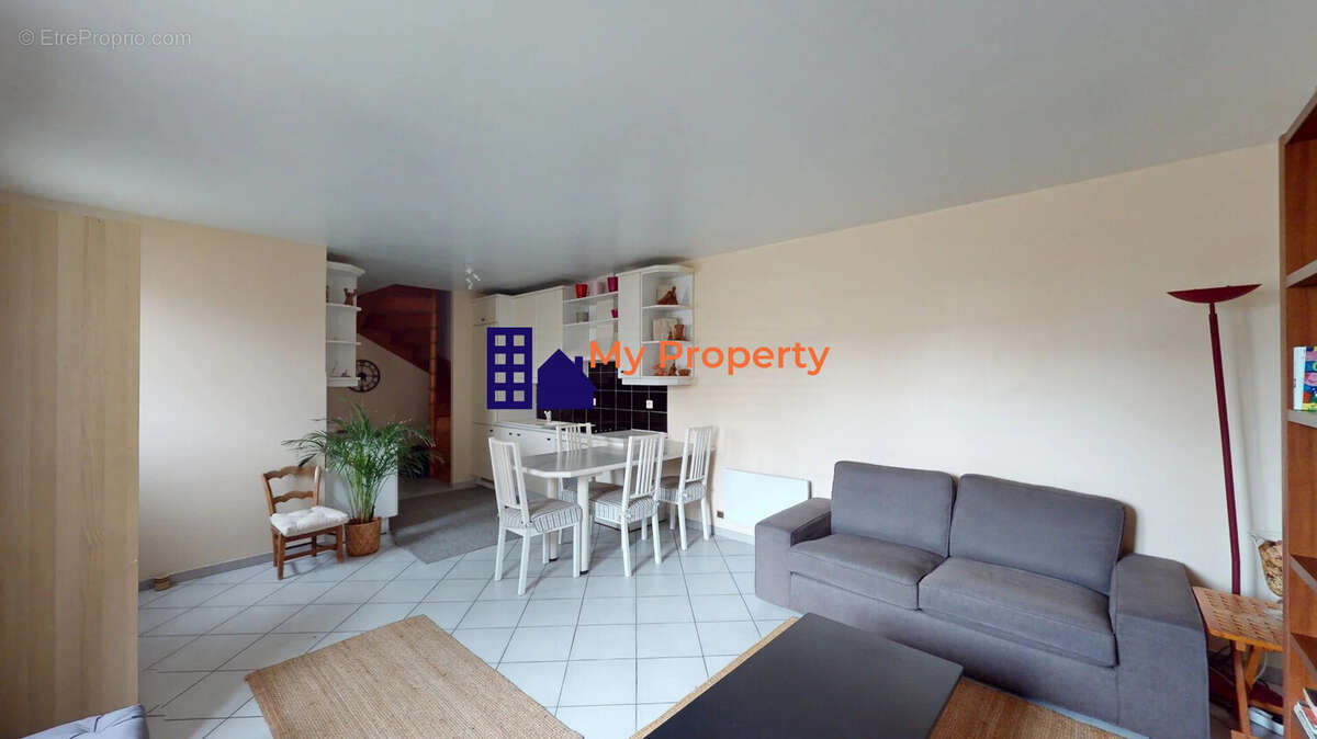 Appartement à HOUILLES