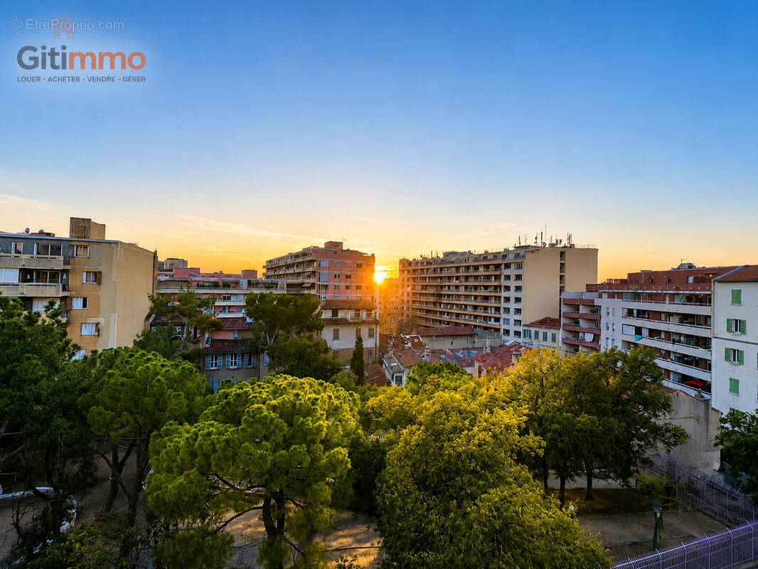 Appartement à MARSEILLE-3E
