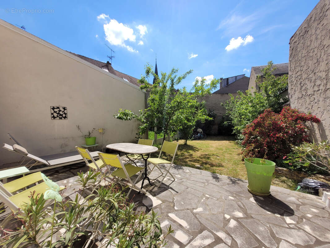 Maison à AUNAY-SOUS-AUNEAU