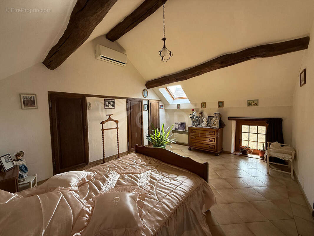 Maison à POUILLY-SUR-LOIRE