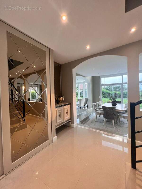 Maison 195 m² à Chens-Sur-Leman  - photo 7