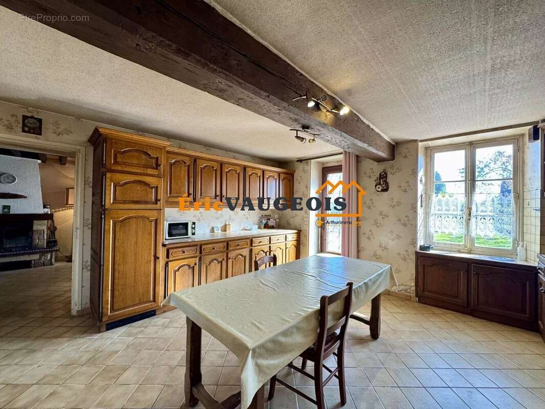 Maison à COULOMMIERS