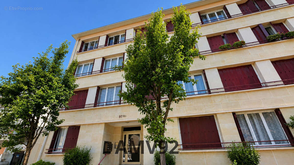 Appartement à BOIS-COLOMBES