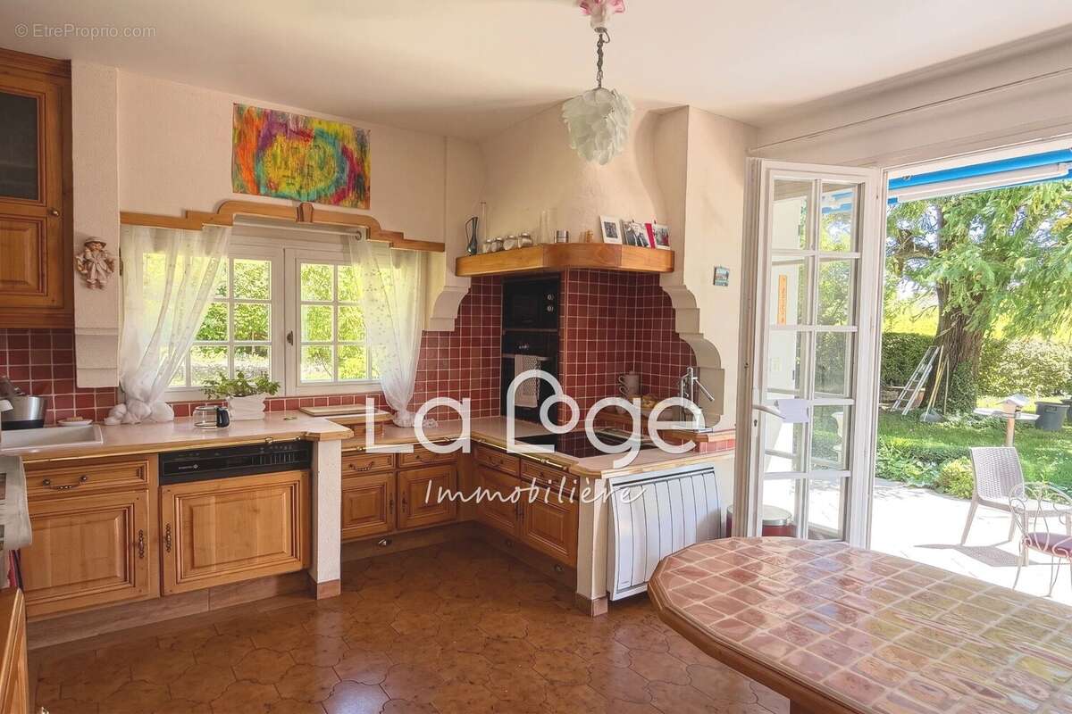 Maison 246 m² à Gap  - photo 8