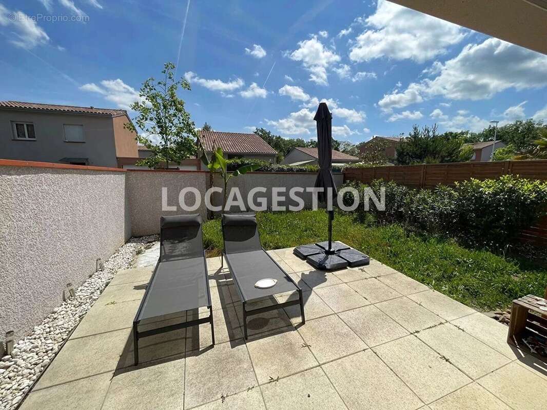 Maison à LA SALVETAT-SAINT-GILLES