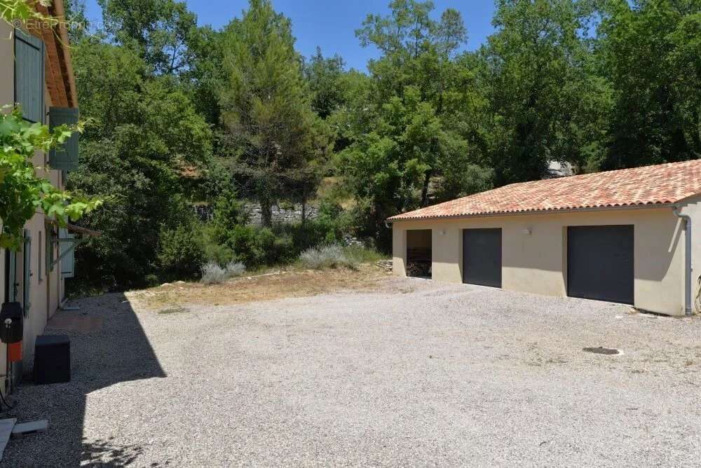 Maison à SAINT-PAUL-EN-FORET
