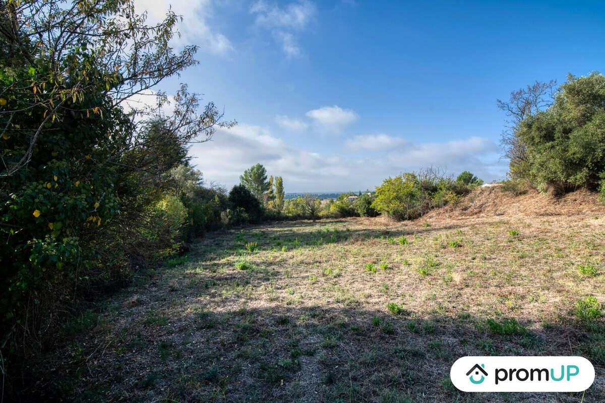 Terrain à CAUNES-MINERVOIS