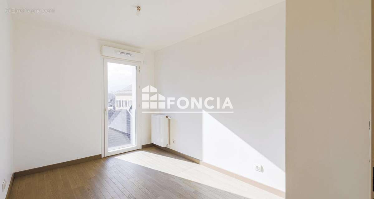 Appartement à GRENOBLE