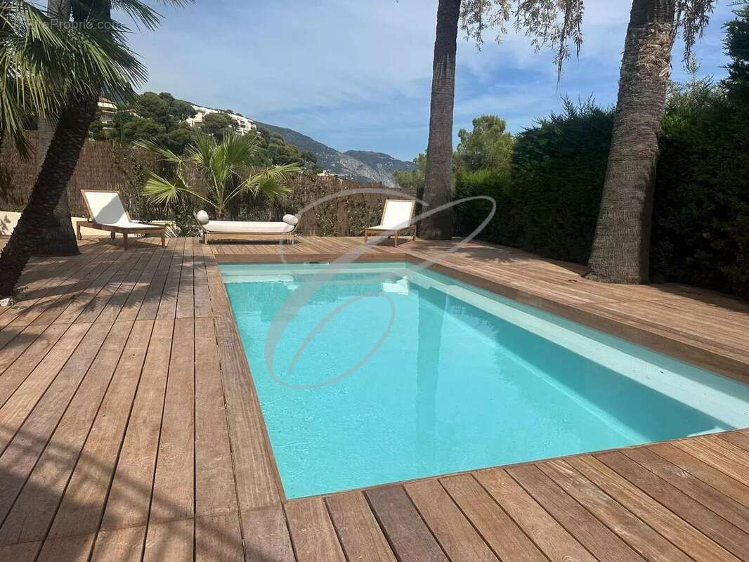 Maison à ROQUEBRUNE-CAP-MARTIN