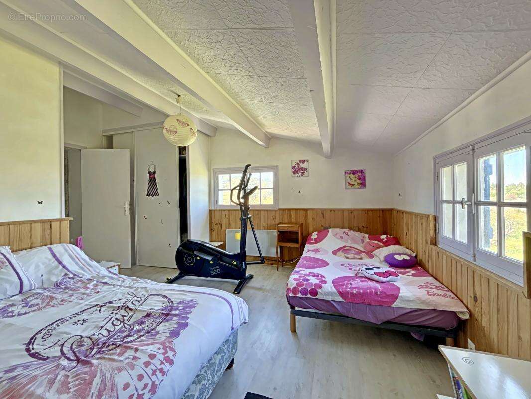 Maison à SAINT-MAXIMIN-LA-SAINTE-BAUME