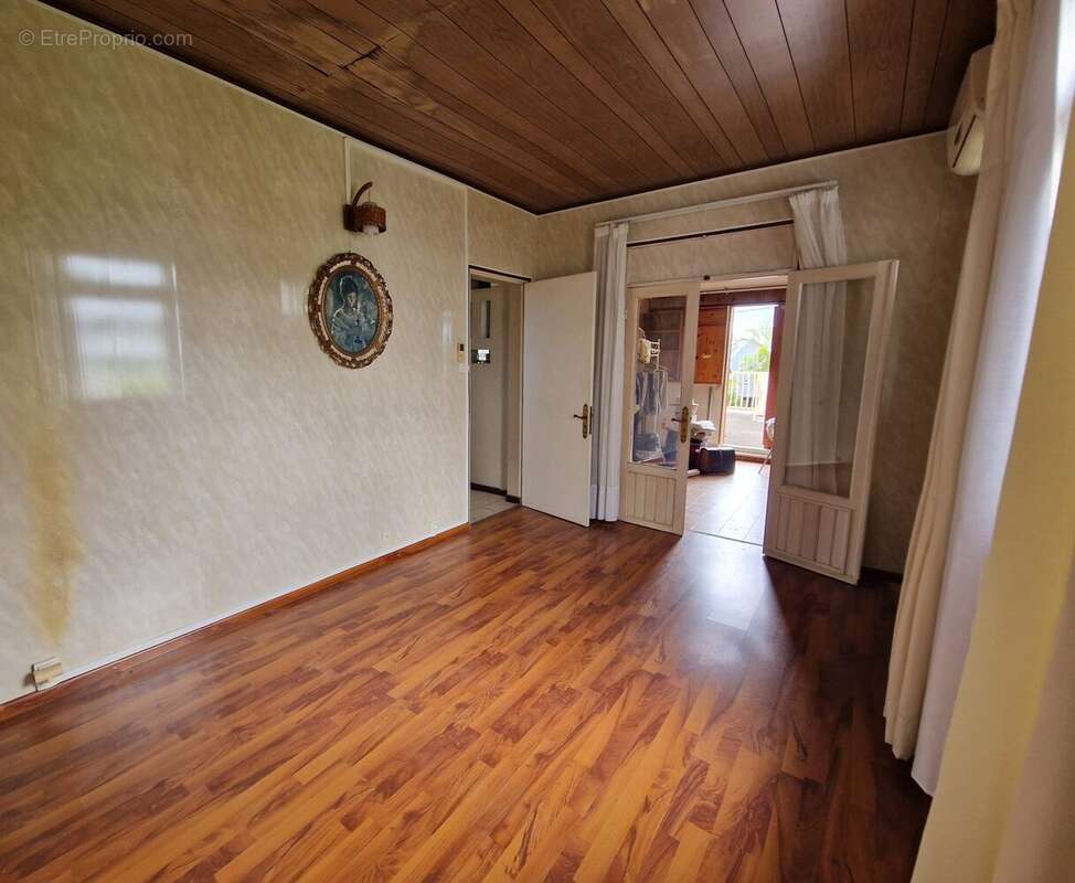 Maison 191 m² à Le Tampon  - photo 8