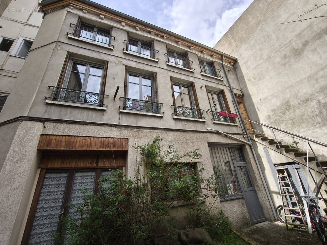 Maison à SAINT-ETIENNE